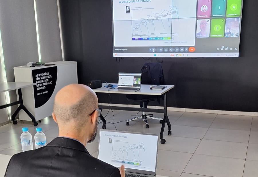 AGENTES DE INOVAÇÃO