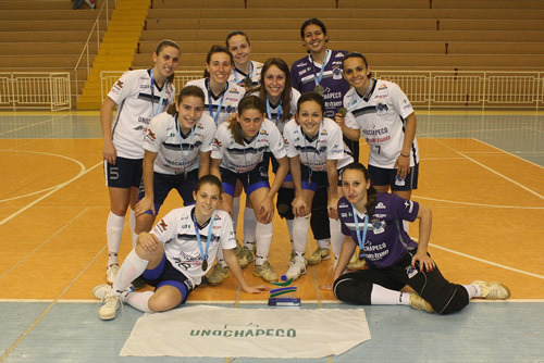 Atletas da Unochapecó participam dos JUCs