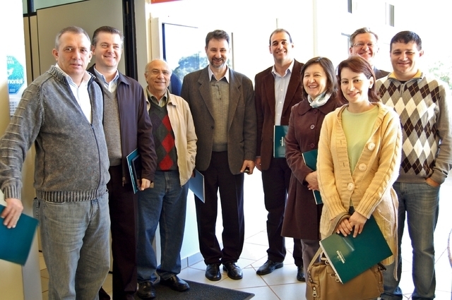 Autoridades visitam a Unochapecó e conhecem ações da instituição