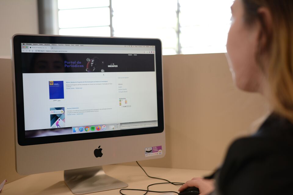 Cadernos de Economia