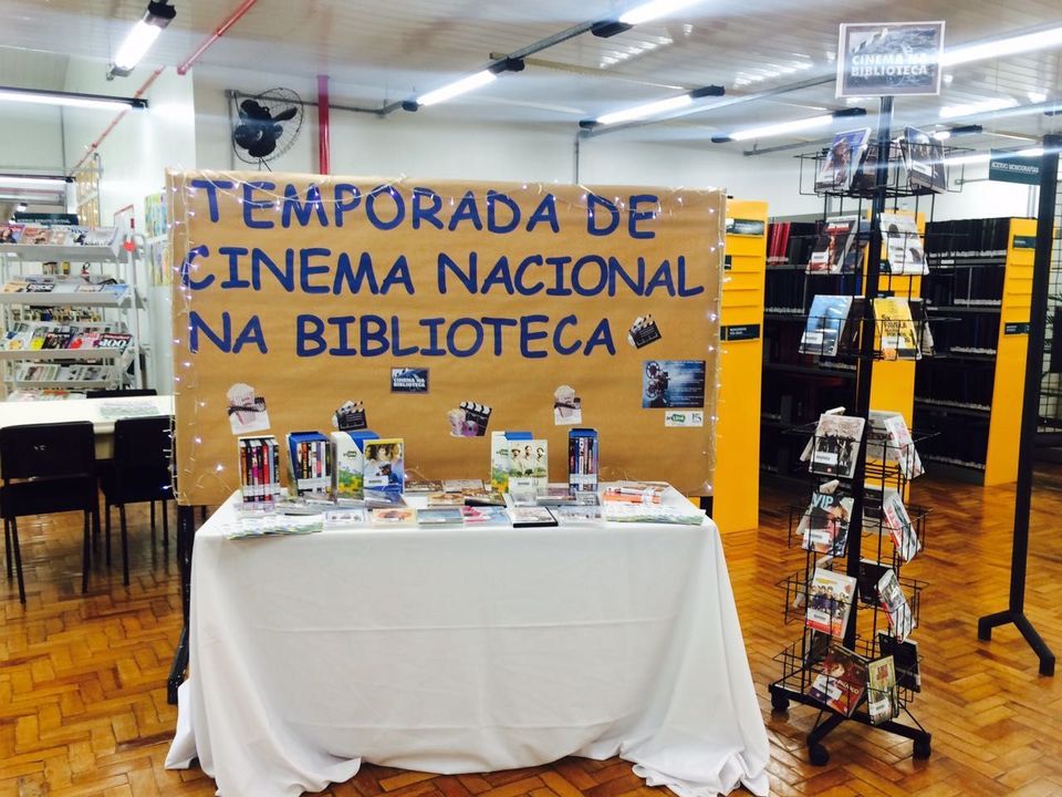 Cine na Biblioteca