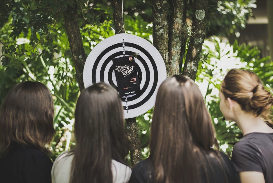 Comemorar e competir