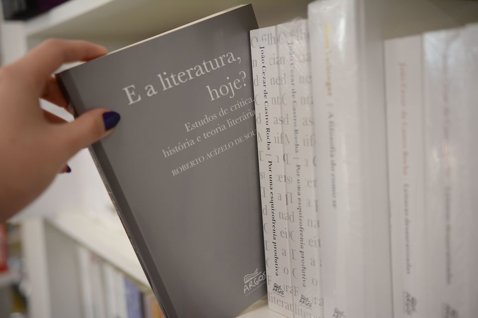 E a literatura, hoje