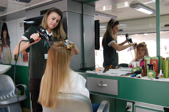 Farmácia Escola promove atividade de saúde e beleza