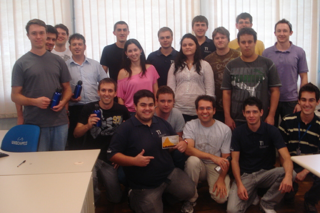 Funcionários são presenteados no dia de seu aniversário