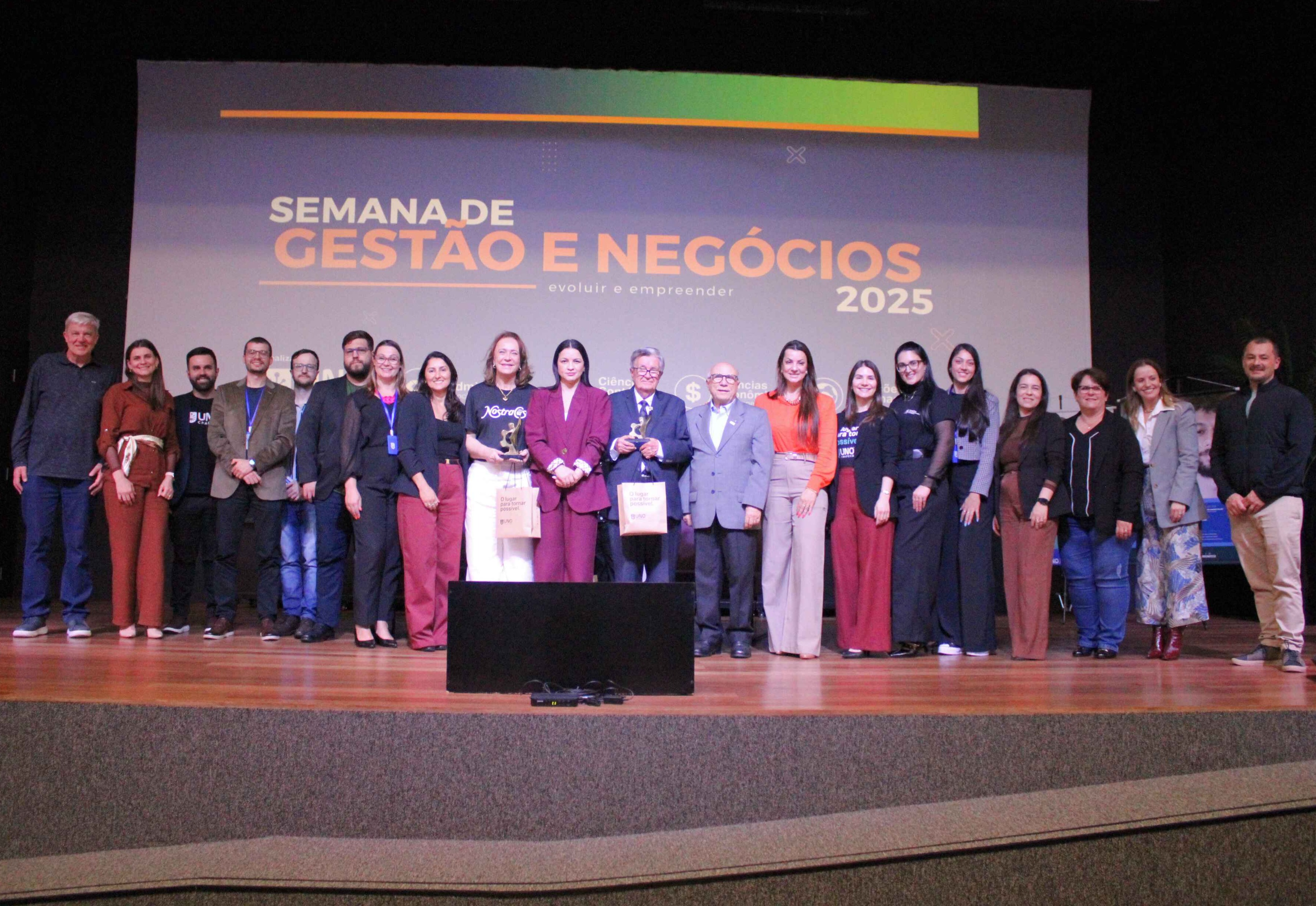Gestão e Negócios