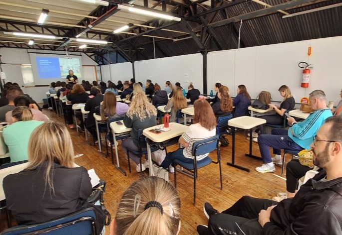 Ginástica e Lutas