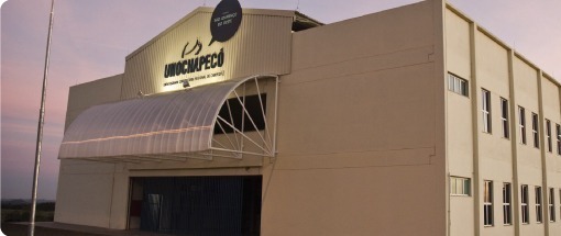 Intercambistas visitam Unochapecó