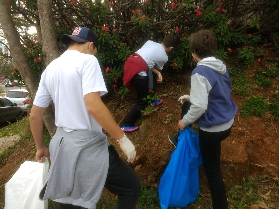 Lixo no chão, não!