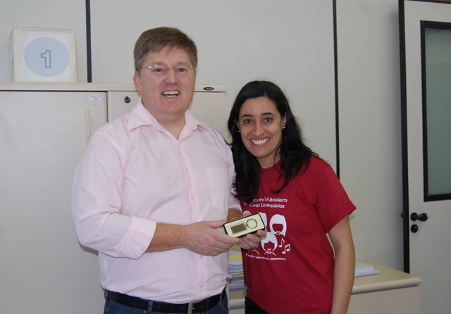 Unochapecó homenageia pais