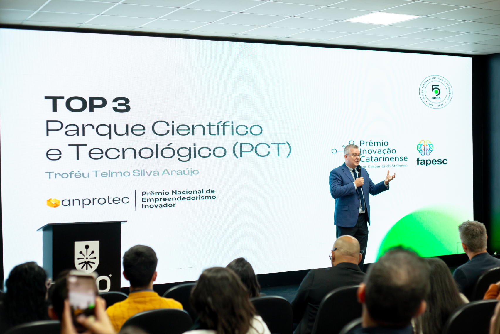 listagem de imagens
