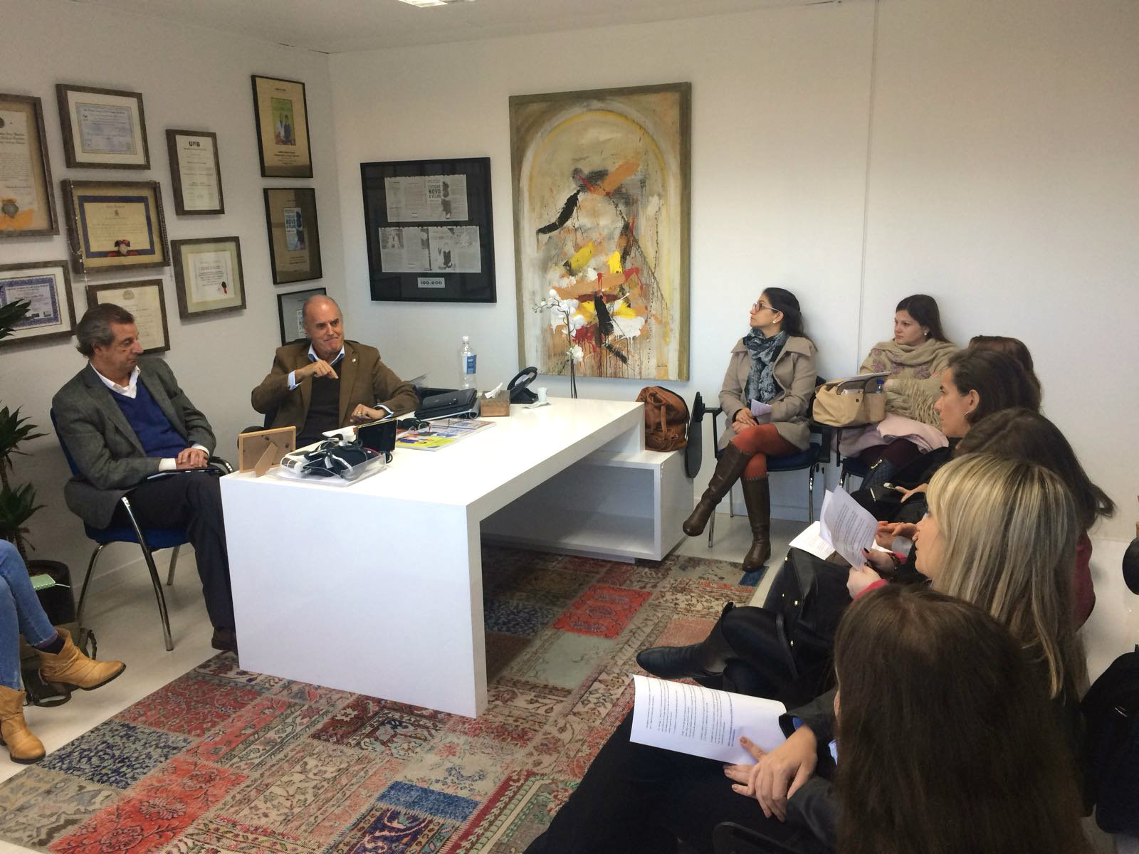 Atividades possibilitaram conhecer um pouco mais sobre como é a profissão em outro país trtytt